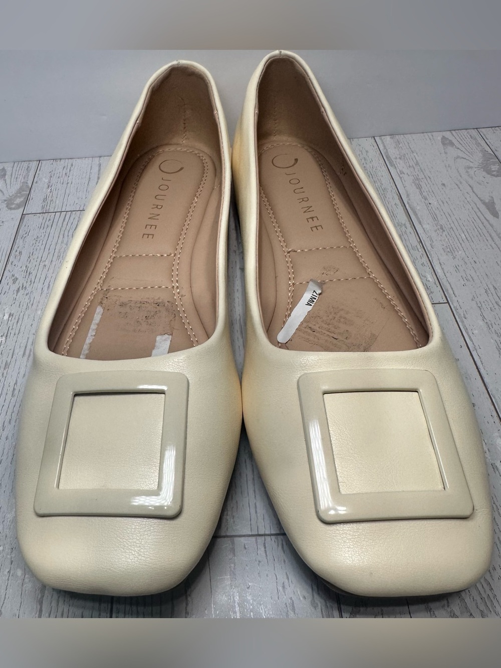 NWOT - Journee Collection ‘Zimia’ Square-Buckle Toe Ballet Flats, Sz 6.5